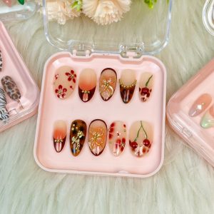 Cherry Flame – Red Floral & Gold Accent