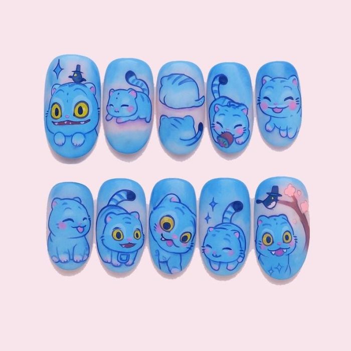 cute-demon-press-on-nails-kpop-demon-nail-art-derpy-tiger-nails-demon-hunter-nails-movie-art-nail-1.jpg