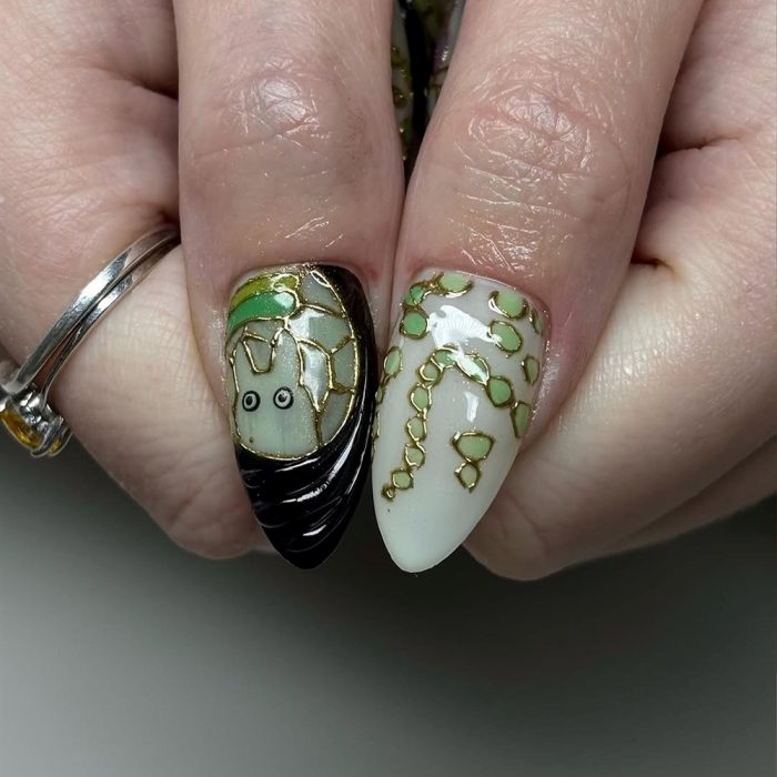 studio-ghibli-inspired-press-on-nails-spirited-away-x-totoro-nail-art-hand-painted-anime-fantasy-set-japanese-anime-nails-db281h-2.jpg
